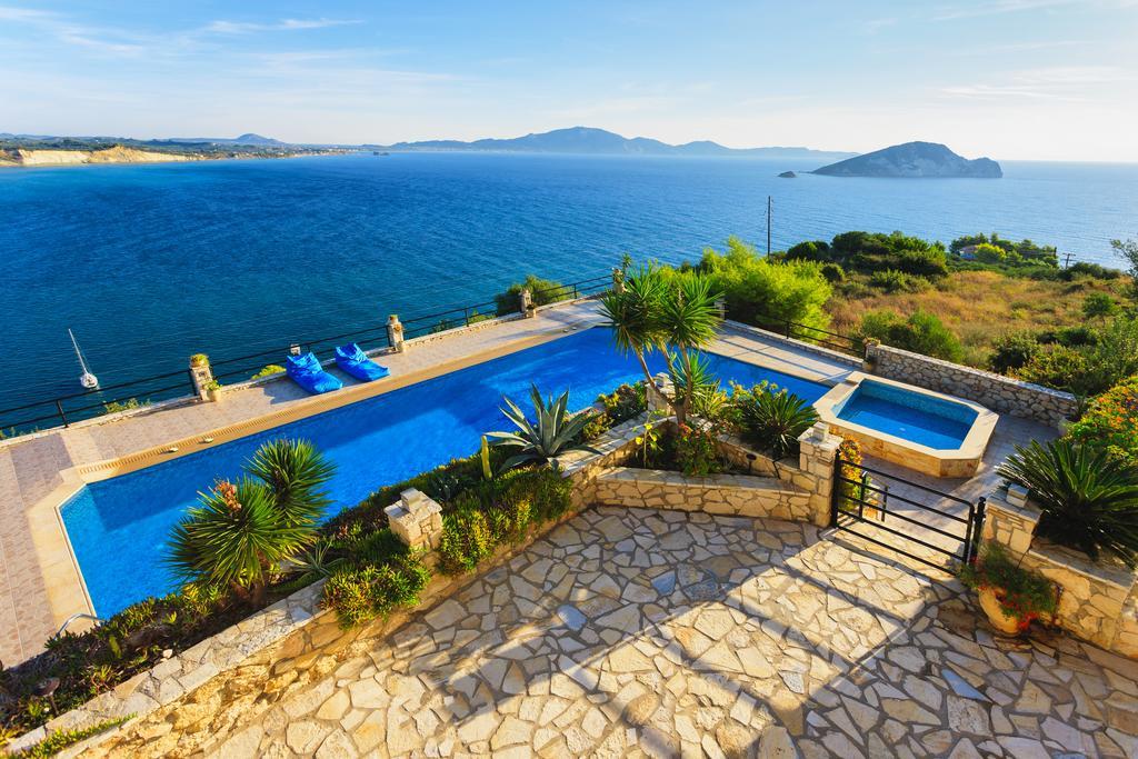 Villa Akros And Suites Keri Ngoại thất bức ảnh