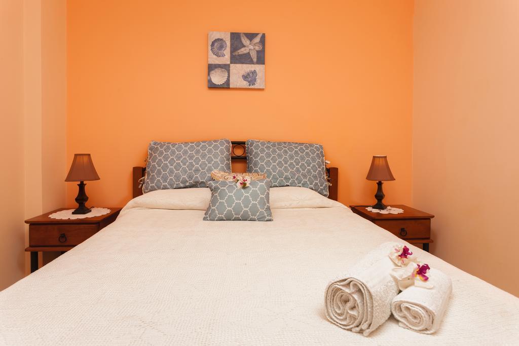 Villa Akros And Suites Keri Ngoại thất bức ảnh